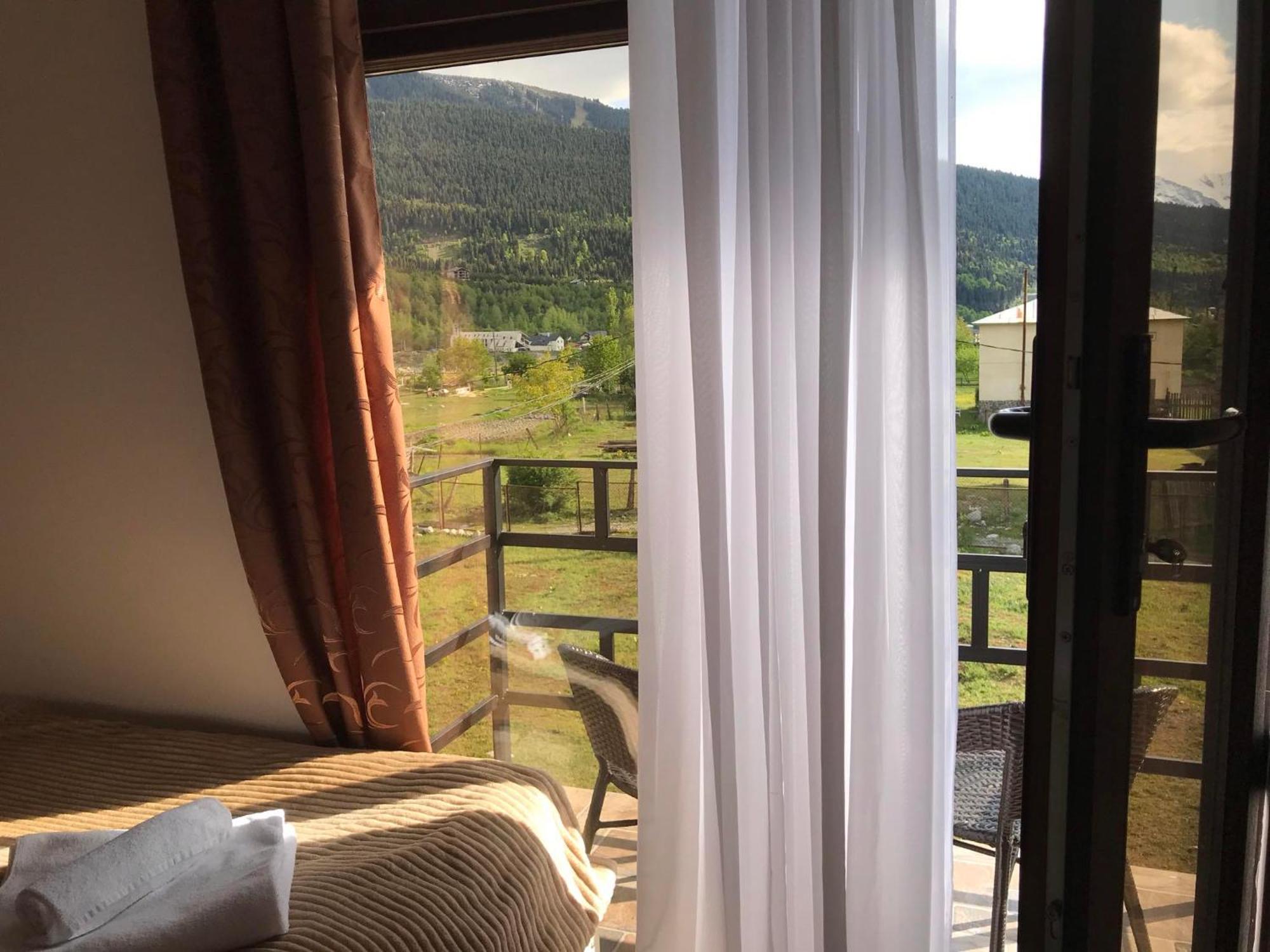 Ninama Hotel Mestia Room photo