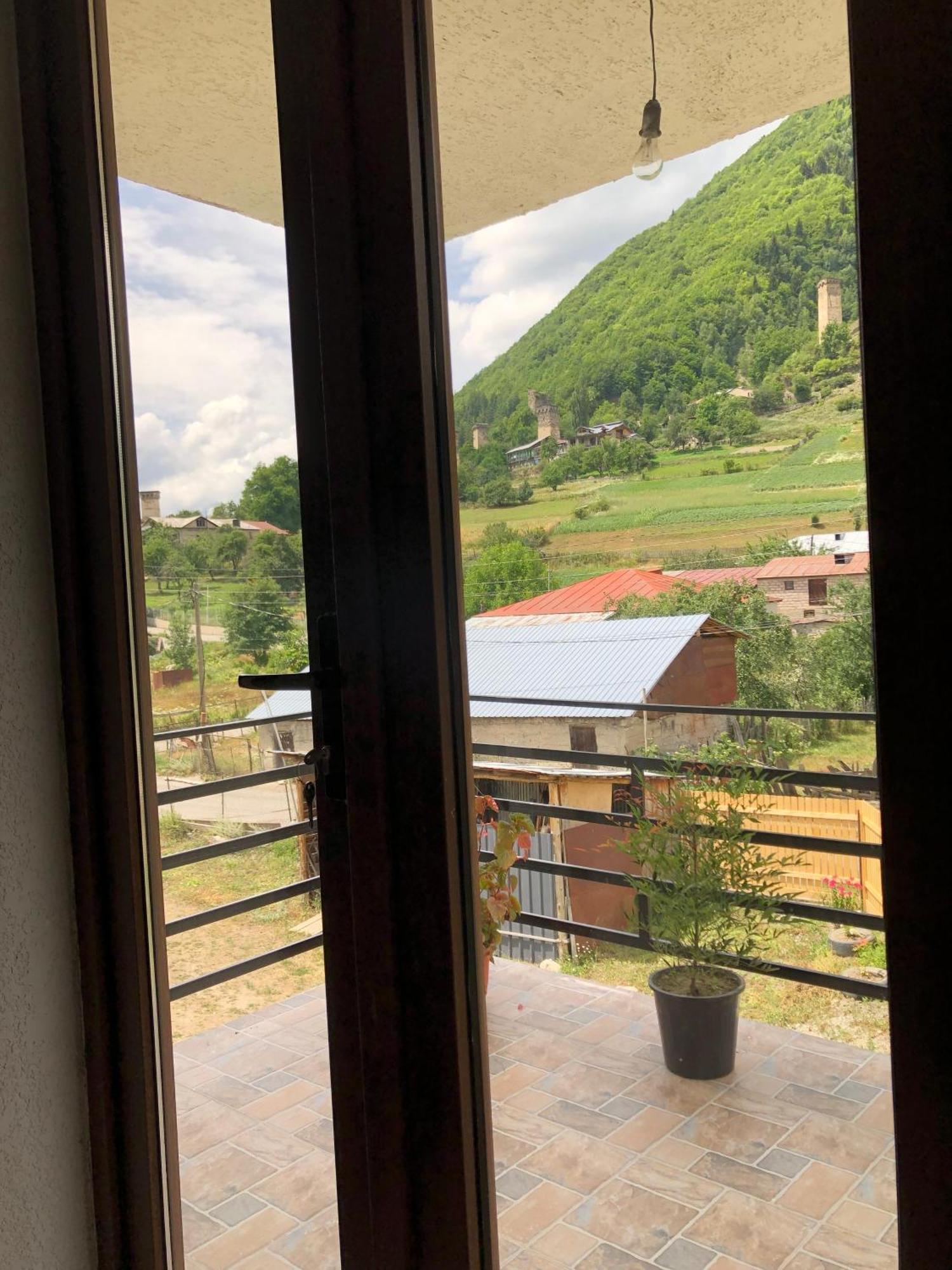Ninama Hotel Mestia Exterior photo