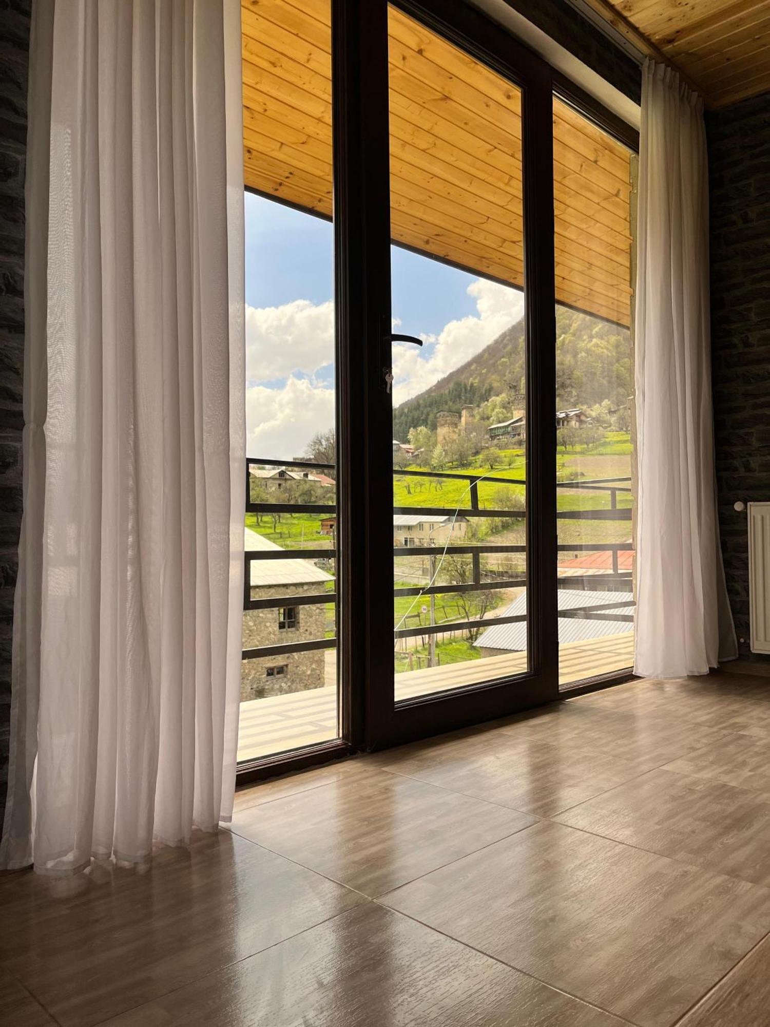 Ninama Hotel Mestia Exterior photo